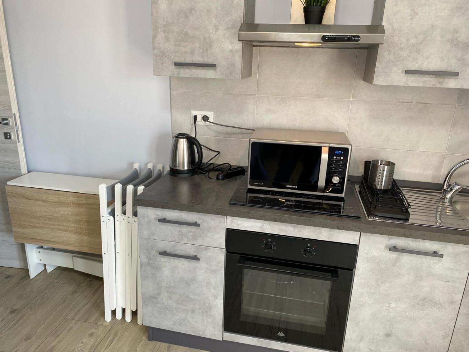 Fcoairporthouse Apartment