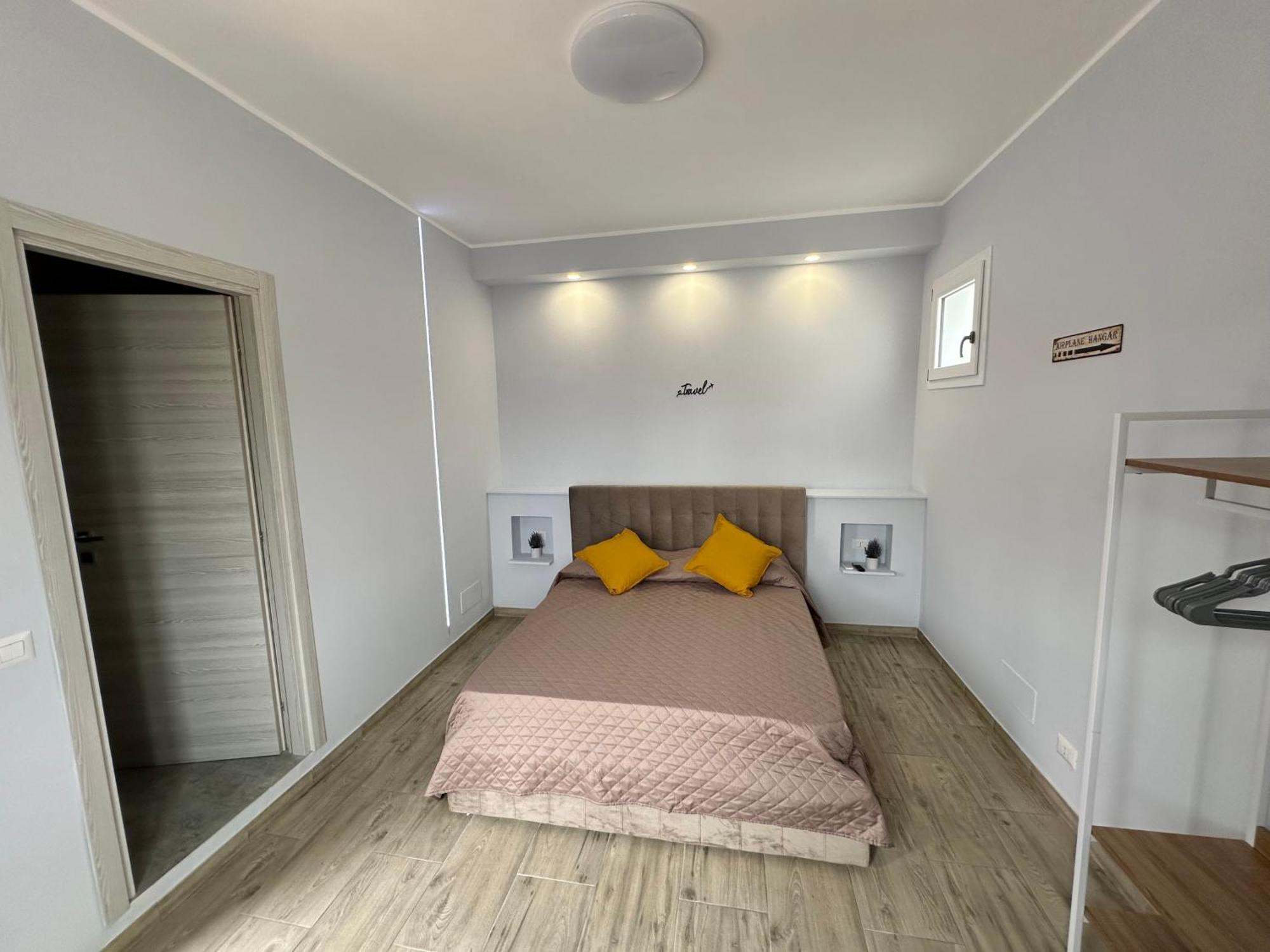 Fcoairporthouse Apartment