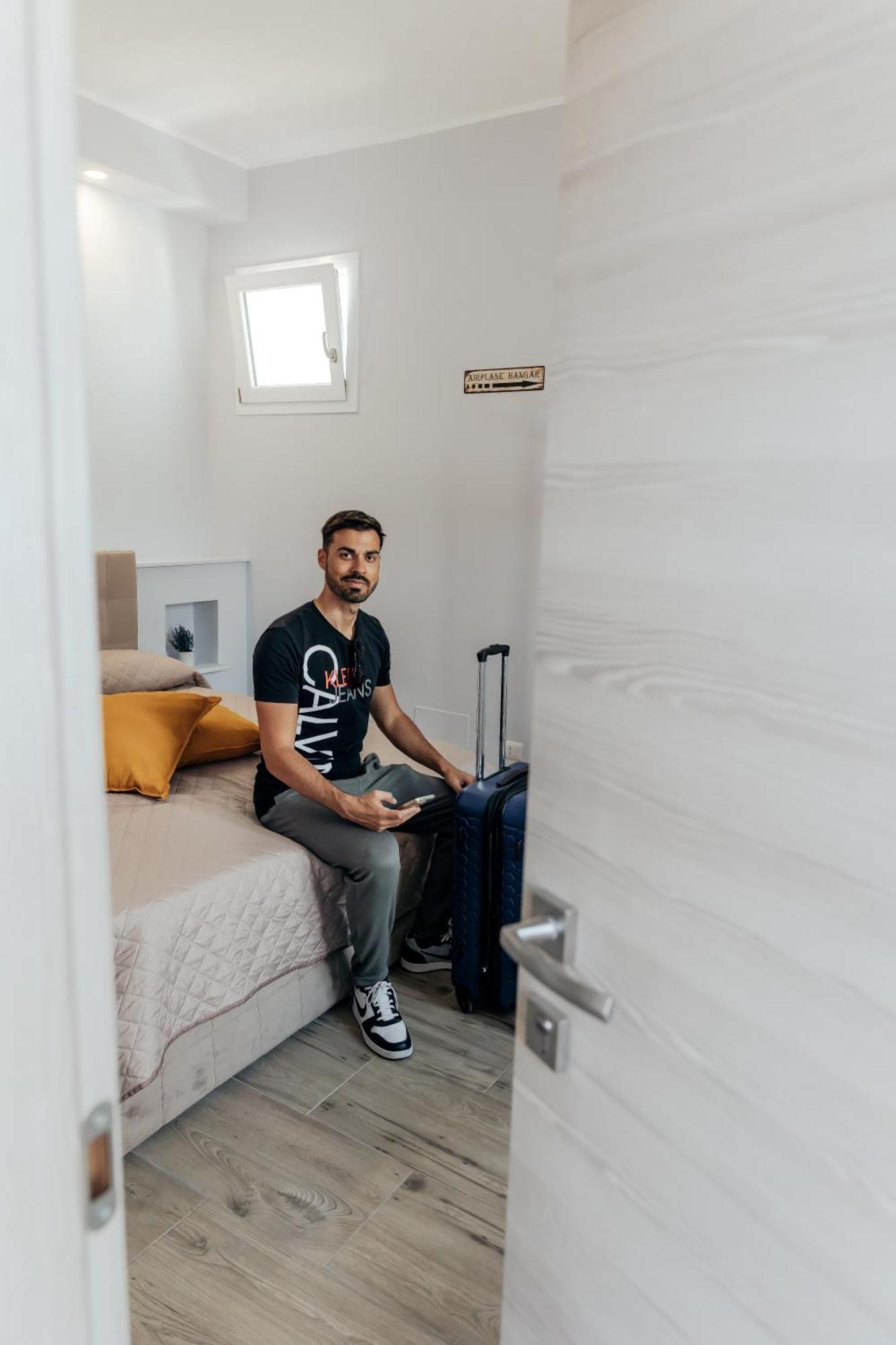 Apartment Fcoairporthouse *